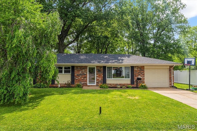 1402 Princeton Dr, Ofallon, IL 62269