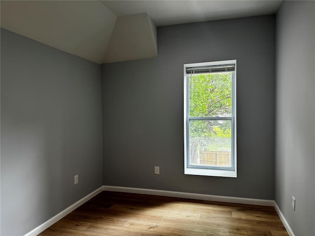 3838 Oregon Ave, Saint Louis, MO 63118 - photo 11