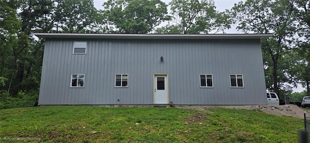 11117 Delbridge Rd, Potosi, MO 63664 - back of property with a lawn