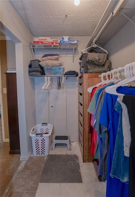 606 N Charles Ave, St James, MO 65559 - view of spacious closet