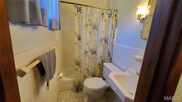 1175 Penhurst Dr, Florissant, MO 63033