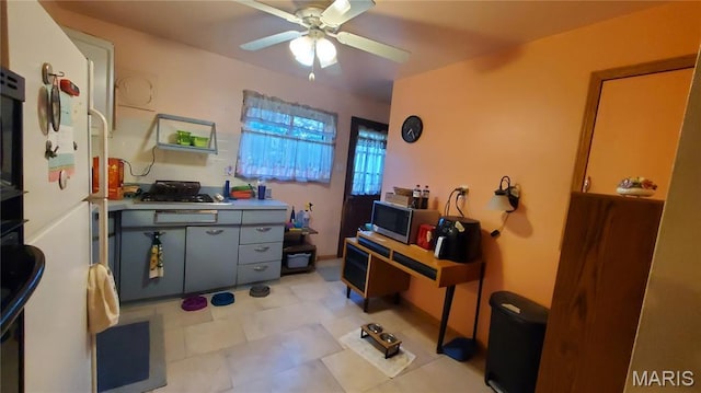 1175 Penhurst Dr, Florissant, MO 63033