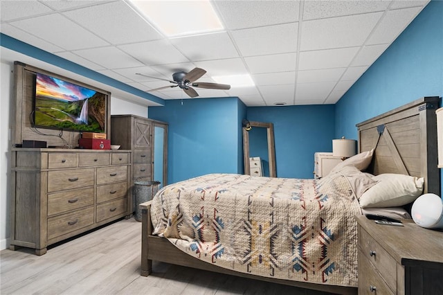 1505 Mulberry St, Jackson, MO 63755 - bedroom with a drop ceiling, light wood finished floors, and a ceiling fan