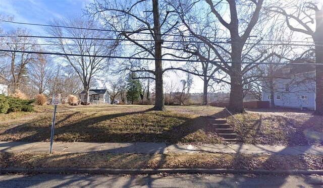 2740 Ellendale Ave, Saint Louis, MO 63143 - photo 10