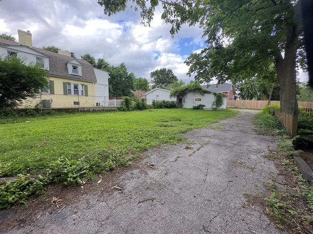 2052 Mccausland Ave, Saint Louis, MO 63143