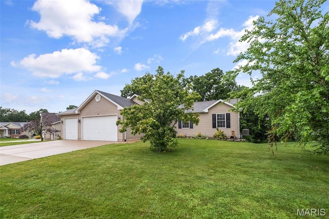 30 Citori Ct, Troy, MO 63379 - view of front of house featuring concrete driveway, a garage, and a front lawn