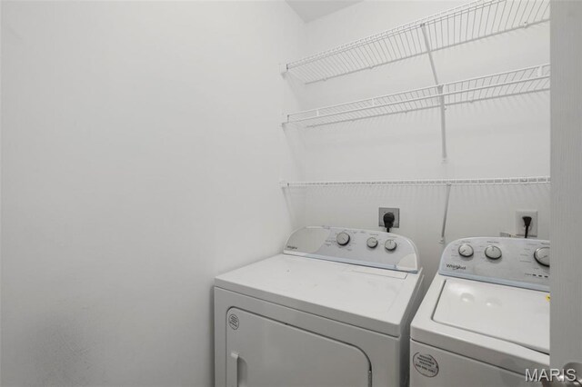 30 Citori Ct, Troy, MO 63379 - washroom featuring washing machine and clothes dryer