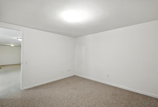 13105 Dartagnan Ct, Creve Coeur, MO 63141 - carpeted spare room featuring baseboards