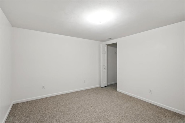 13105 Dartagnan Ct, Creve Coeur, MO 63141 - unfurnished room with light colored carpet and baseboards
