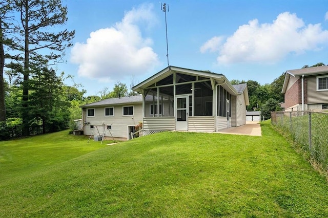 13105 Dartagnan Ct, Creve Coeur, MO 63141 - back of property featuring a sunroom and a patio