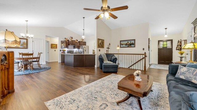 434 Winding Woods Dr, Troy, MO 63379