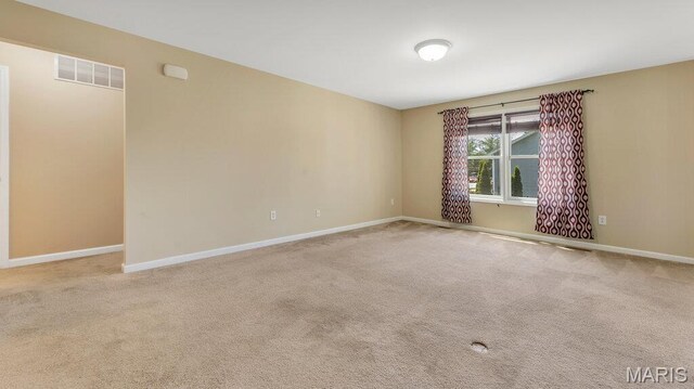 1101 Gulfstream Way, Mascoutah, IL 62258 - empty room with carpet flooring