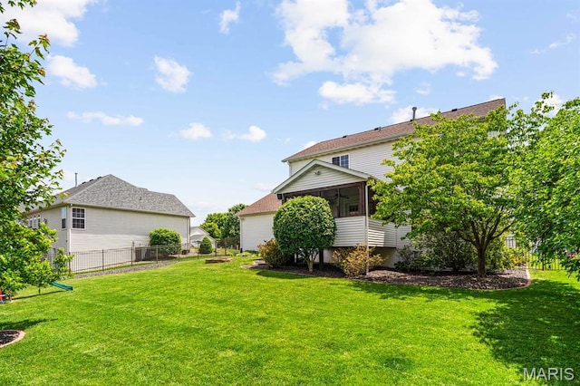 2711 Cascade Lake Dr, Shiloh, IL 62221 - view of yard featuring a sunroom