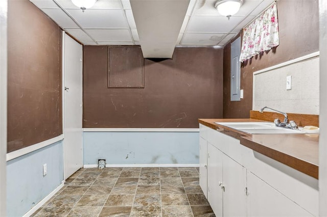 330 Mont Divier Dr, Bonne Terre, MO 63628 - bathroom with a drop ceiling and vanity