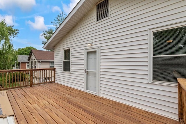 8838 Argyle Ave, Overland, MO 63114 - view of deck