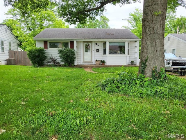 14 Banbury Ct, Crestwood, MO 63126 - view of front facade featuring central AC