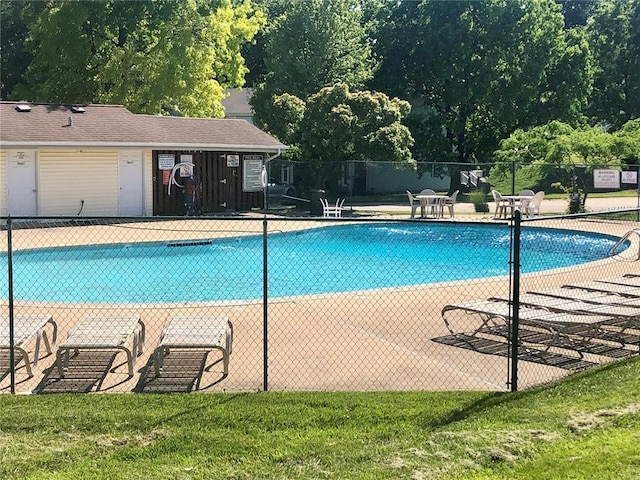 1435 Summergate Pkwy Unit O, Saint Peters, MO 63303
