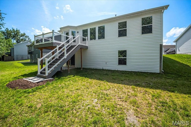 346 Fairhaven Ct, Wright City, MO 63390 - back of house featuring a wooden deck, stairs, and a yard