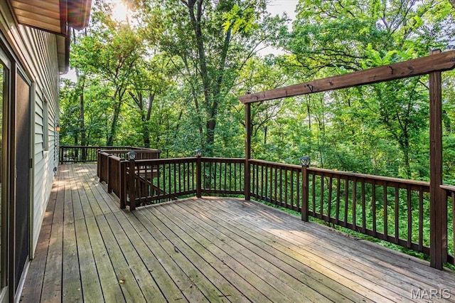 1461 Oak Bluff Ln, Kirkwood, MO 63122 - view of deck