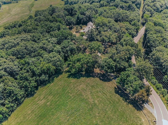 615 Corisande Hill Rd, Fenton, MO 63026 - aerial view of property and surrounding area with a heavily wooded area
