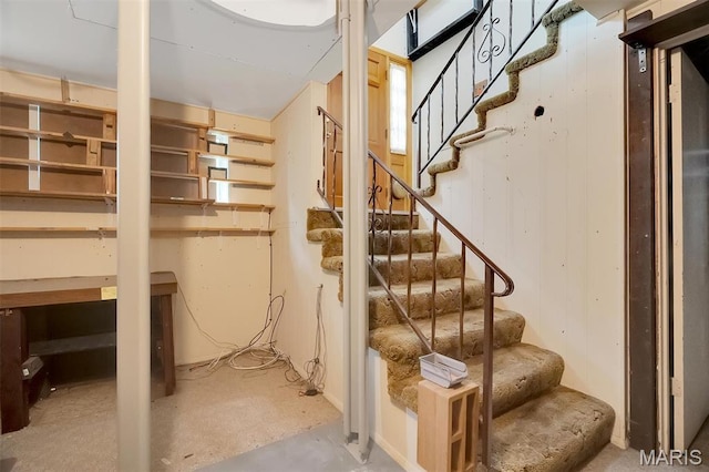 2631 Georgia Dr, Arnold, MO 63010 - view of stairway