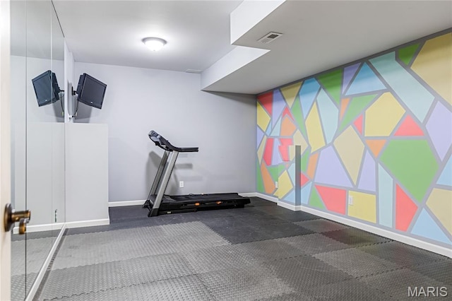 4388 Austin Pass Dr, Saint Charles, MO 63304 - workout area with baseboards