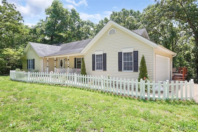 238 Skyway Dr, New Haven, MO 63068 - ranch-style home with a garage, a fenced front yard, and a shingled roof