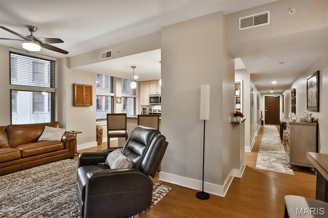 314 N Broadway Unit 905, Saint Louis, MO 63102 - photo 25