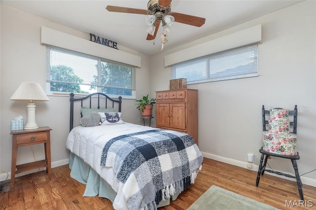 4319 Sinnwell Dr, Saint Louis, MO 63123 - bedroom featuring light wood-style floors and a ceiling fan