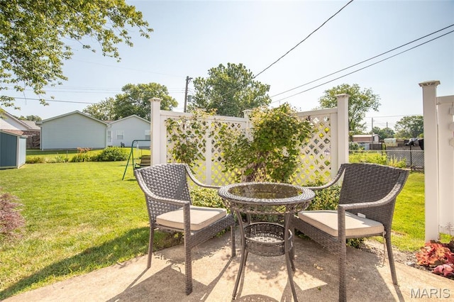 4319 Sinnwell Dr, Saint Louis, MO 63123 - view of patio