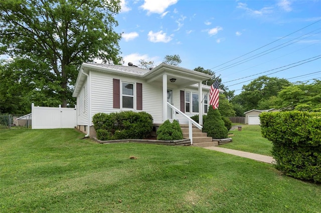 1545 N Main St, Cape Girardeau, MO 63701 - view of front of home with metal roof