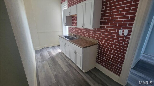 3820 S Compton Ave S, Saint Louis, MO 63118 - photo 16