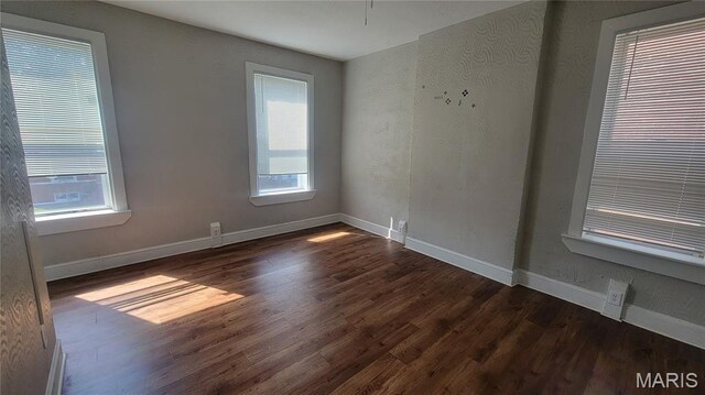 3820 S Compton Ave S, Saint Louis, MO 63118 - photo 17