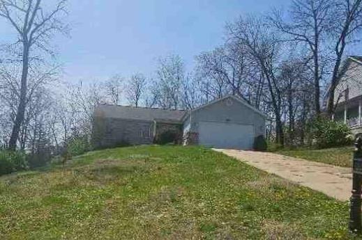 3653 Morgan Way, Imperial, MO 63052 - view of front of property featuring a garage, driveway, and a front yard