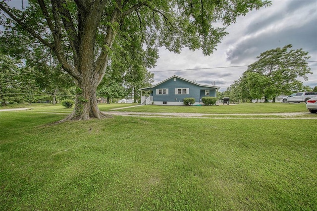 1707 S Mcarthur Ave, Salem, MO 65560 - view of front of home with a front yard