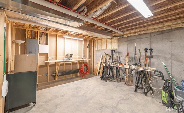 17050 Appaloosa Way, Rolla, MO 65401 - unfinished below grade area with a workshop area