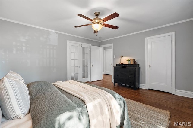 436 W Point Ct, Saint Louis, MO 63130 - bedroom featuring wood finished floors, ornamental molding, and ceiling fan