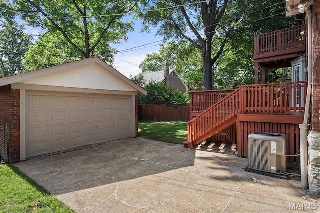 436 W Point Ct, Saint Louis, MO 63130 - view of detached garage