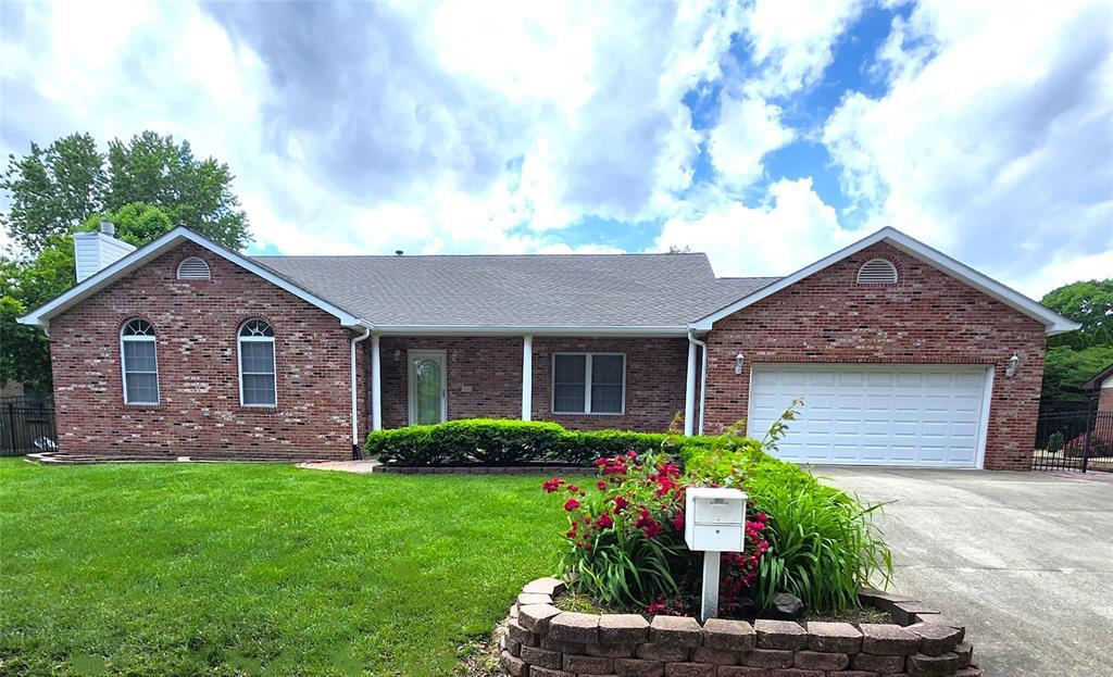 103 Northview Dr, Collinsville, IL 62234 - photo 1