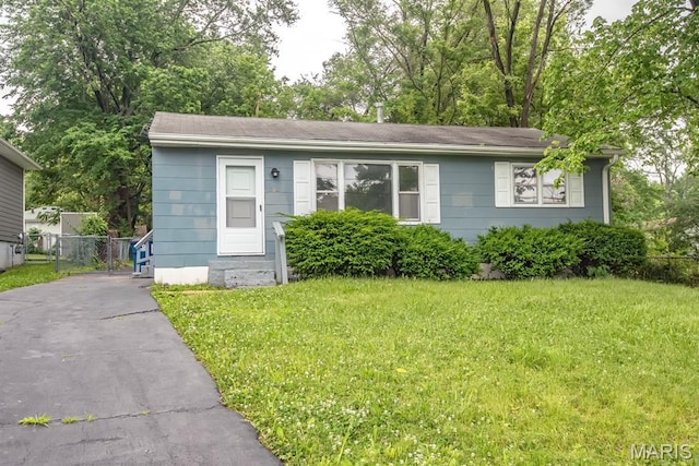 190 Anistasia Dr, Saint Louis, MO 63135 - view of front of house with entry steps