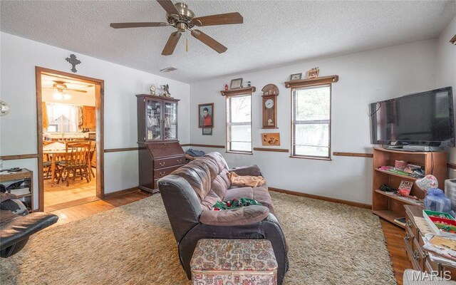 506 E Colorado Ave E, Bland, MO 65014 - photo 16