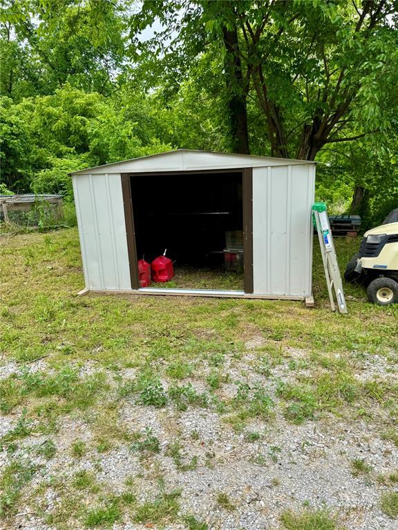 10321 Old 79, Hannibal, MO 63401 - view of shed