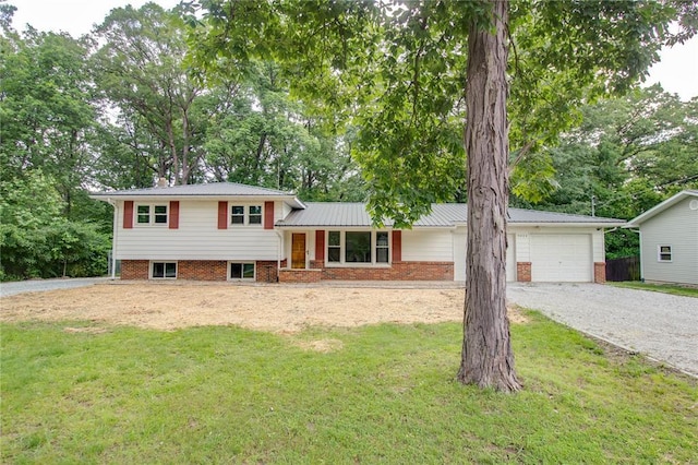 9024 Oakridge Dr, Alton, IL 62002 - photo 1