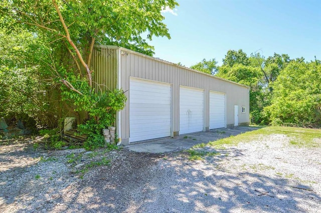 4090 E Pelot Ln, Alton, IL 62002 - view of detached garage