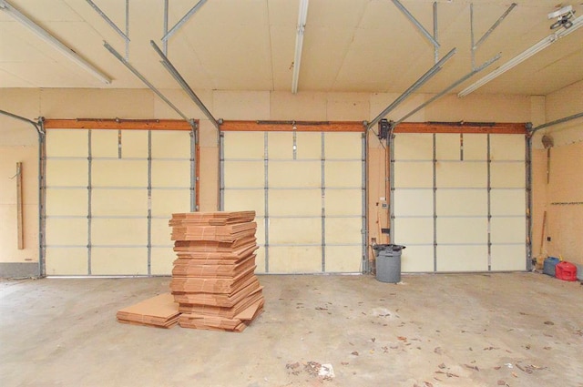 4090 E Pelot Ln, Alton, IL 62002 - view of garage