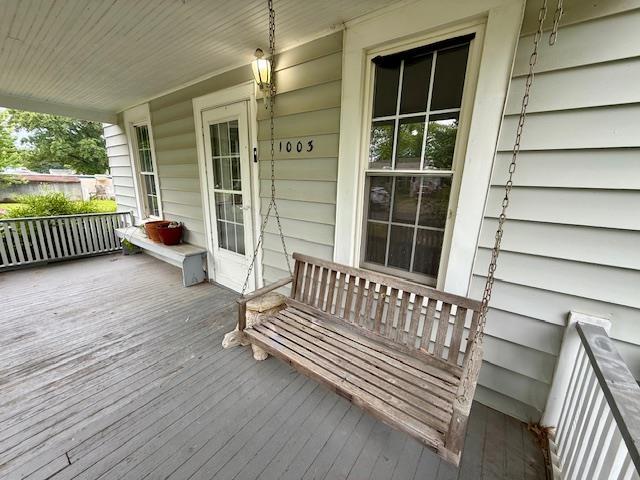 1003 W Spruce St, Jerseyville, IL 62052 - photo 3