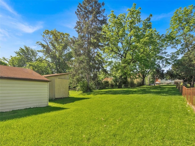 8668 Engler Ave, St John, MO 63114 - view of yard