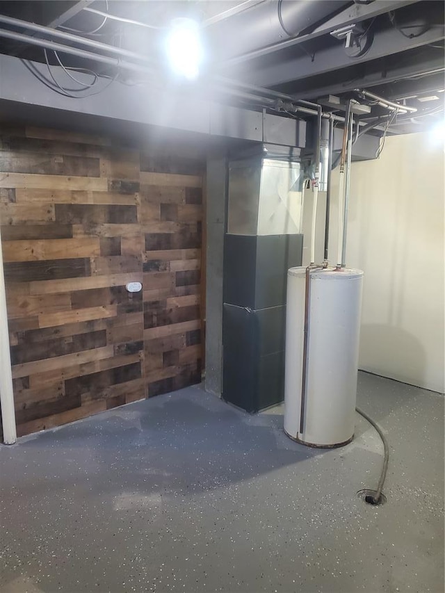 1 Wild Deer Ln, Saint Peters, MO 63376 - unfinished below grade area with water heater