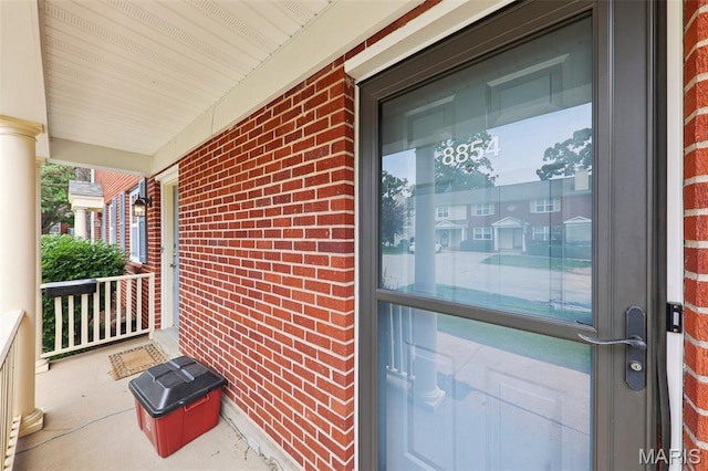 8854 Flamingo Ct, Saint Louis, MO 63144 - view of porch