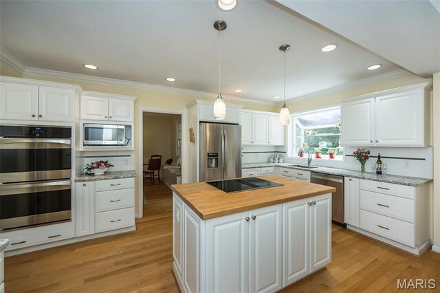 468 Algonquin Pl, Webster Groves, MO 63119